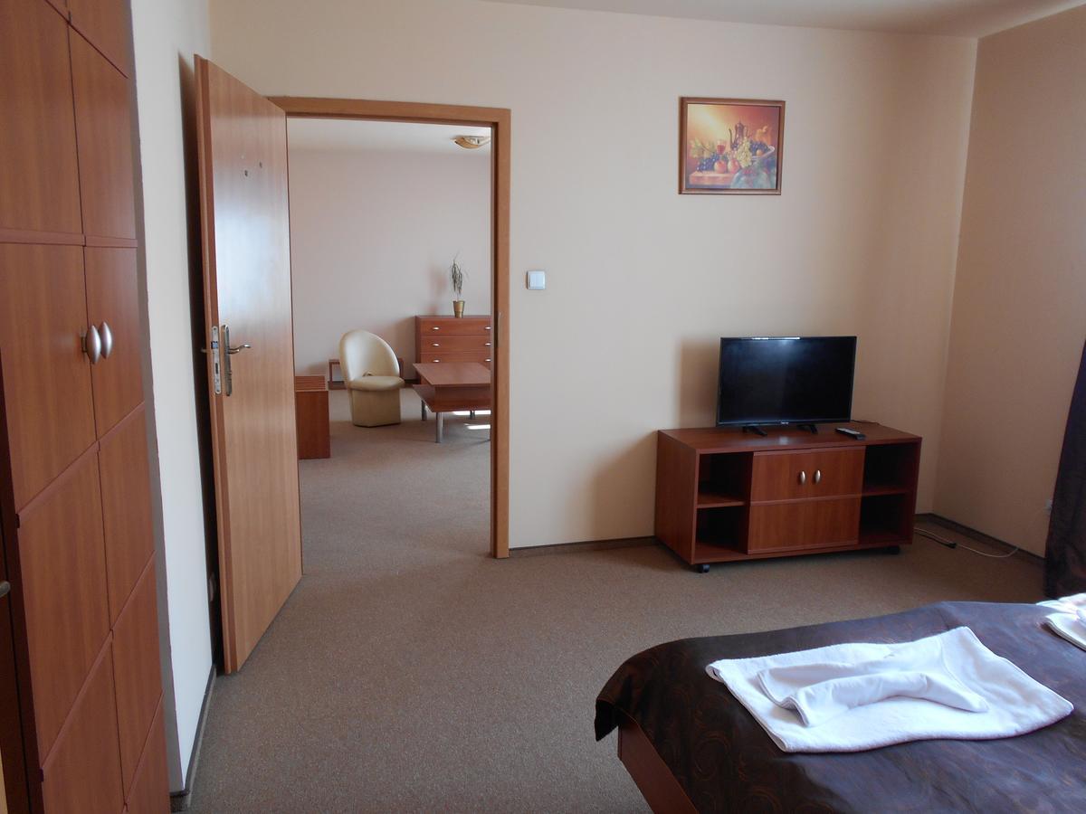 Hotel Astor Radom Luaran gambar